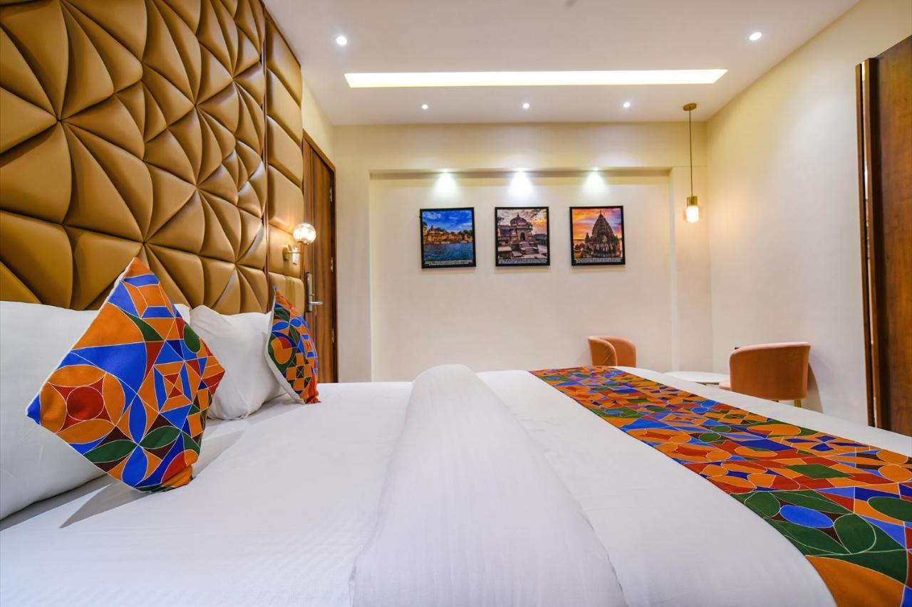 Fabhotel Benchmark อินดอร์ ภายนอก รูปภาพ