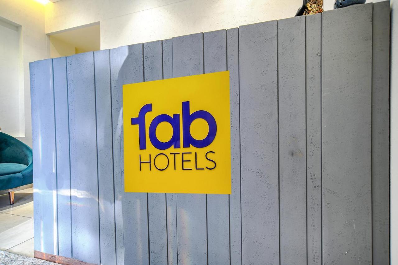 Fabhotel Benchmark อินดอร์ ภายนอก รูปภาพ