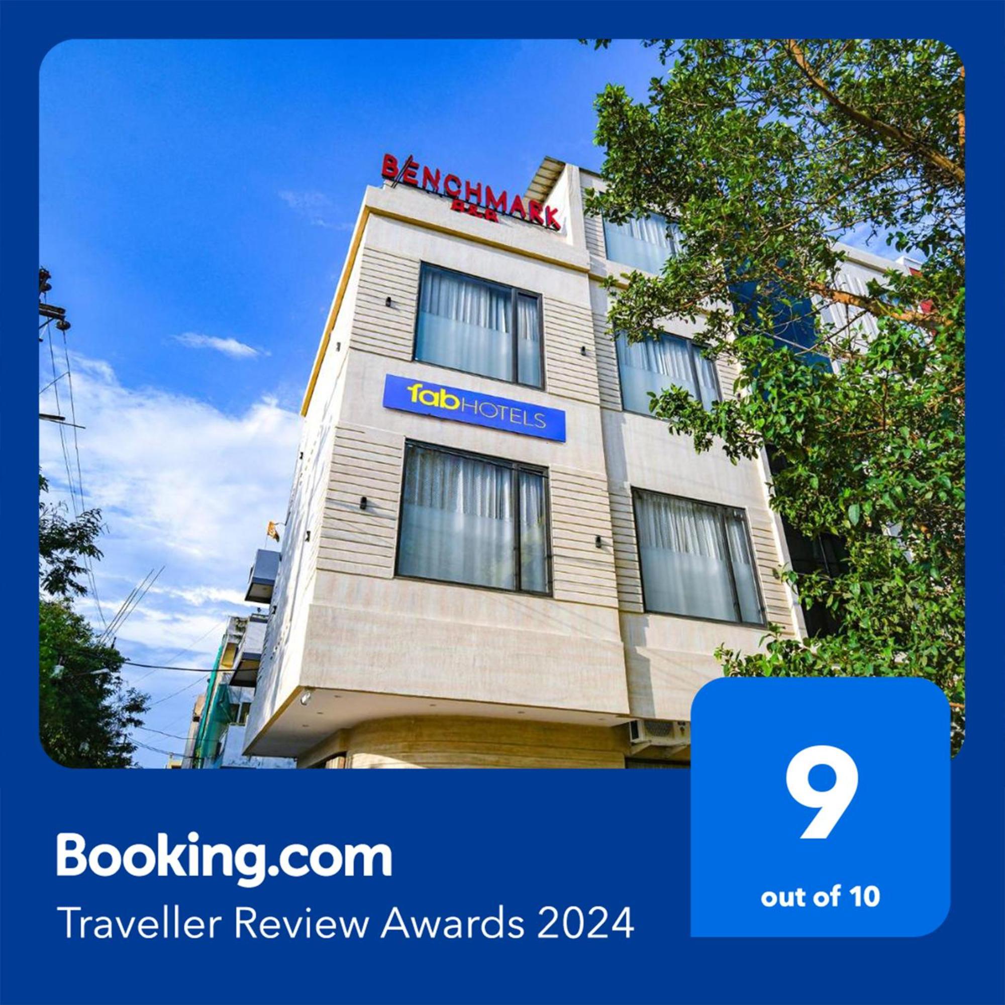 Fabhotel Benchmark อินดอร์ ภายนอก รูปภาพ